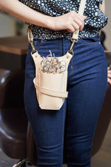 シザーケース mano ライトグレージュ 本革 5丁